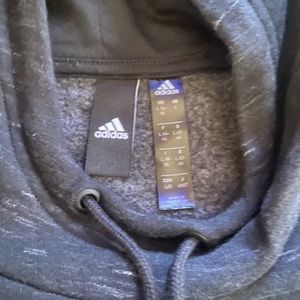 Women’s adidas sweatshirt